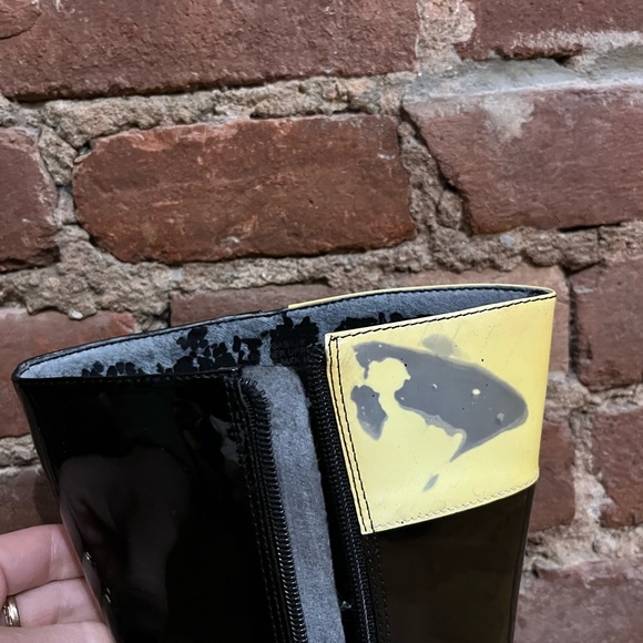 The cutest Nine West shiny boot!!! - Picture 5 of 5